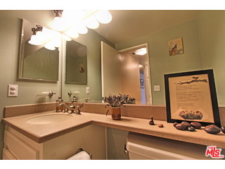 1440 Timberlane Drive Riverside, CA 92506 - Photo 7 of 31