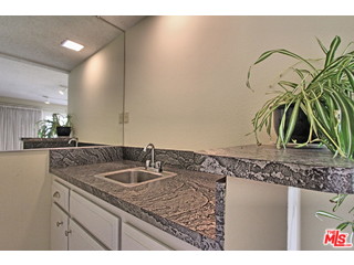1440 Timberlane Drive Riverside, CA 92506 - Photo 10 of 31