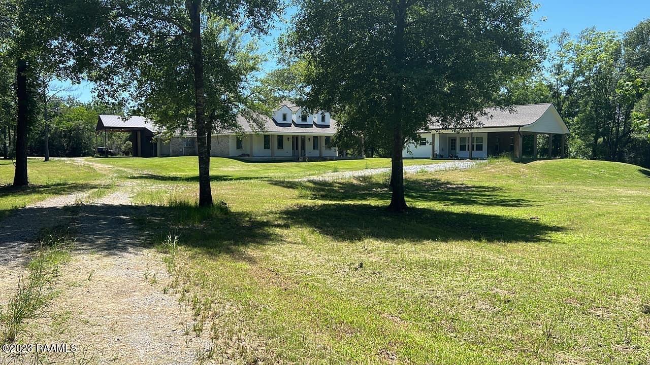 19287 Dama Landry Road Jennings, LA 70546 - Photo 1 of 15 IMG_3589
