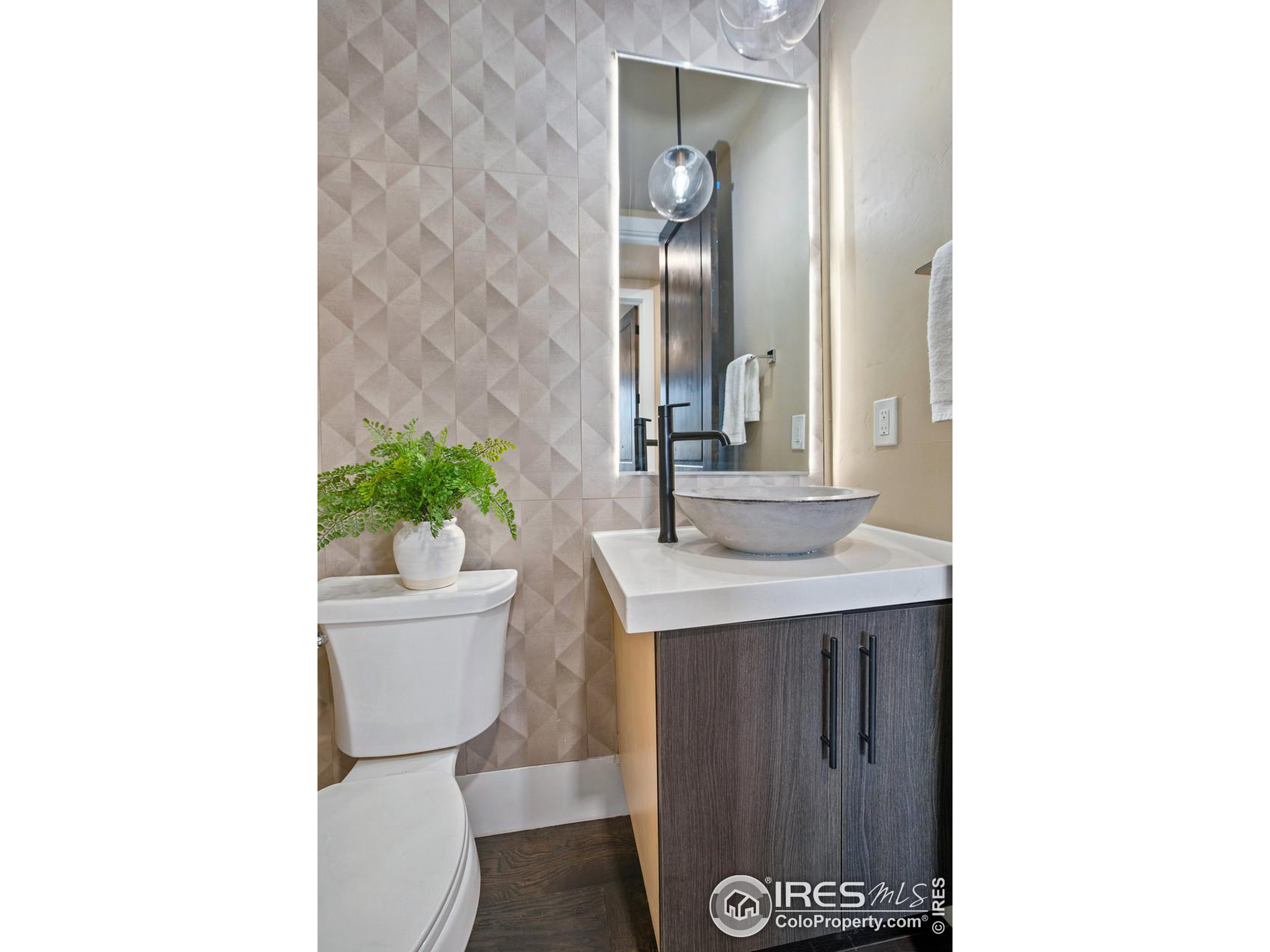 302 North Meldrum Street, Unit 206 Fort Collins, CO 80521 - Photo 10 of 23