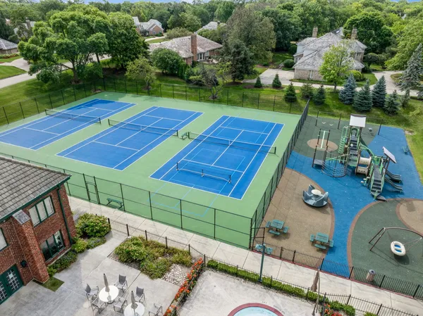 $1,899,000 | 2016 Midwest Club Parkway, Oak Brook, IL 60523
