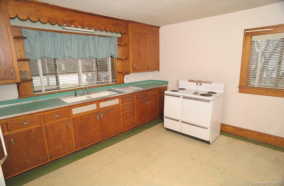 2105 East Innes Street Salisbury, NC 28146 - Photo 9 of 21 Gallery Image 9