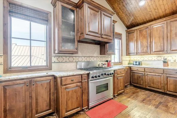 $595,000 | 1633 Scenic Drive, Unit 303, Graford, TX 76449