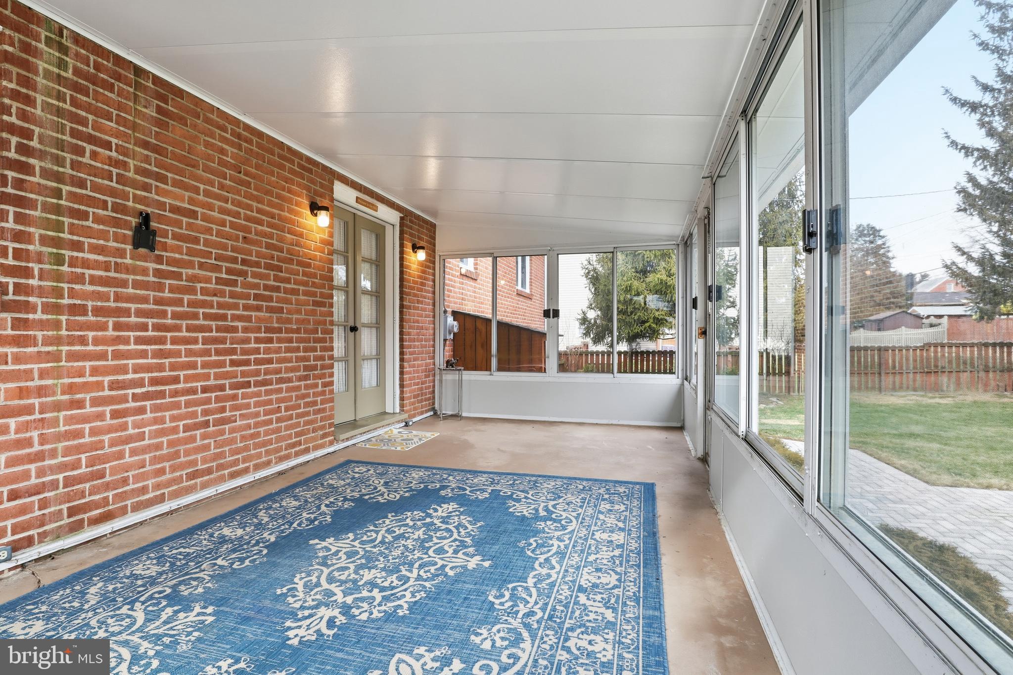 311 Wynwood Road York, PA 17402 - Photo 13 of 59 Great for summer cook outs