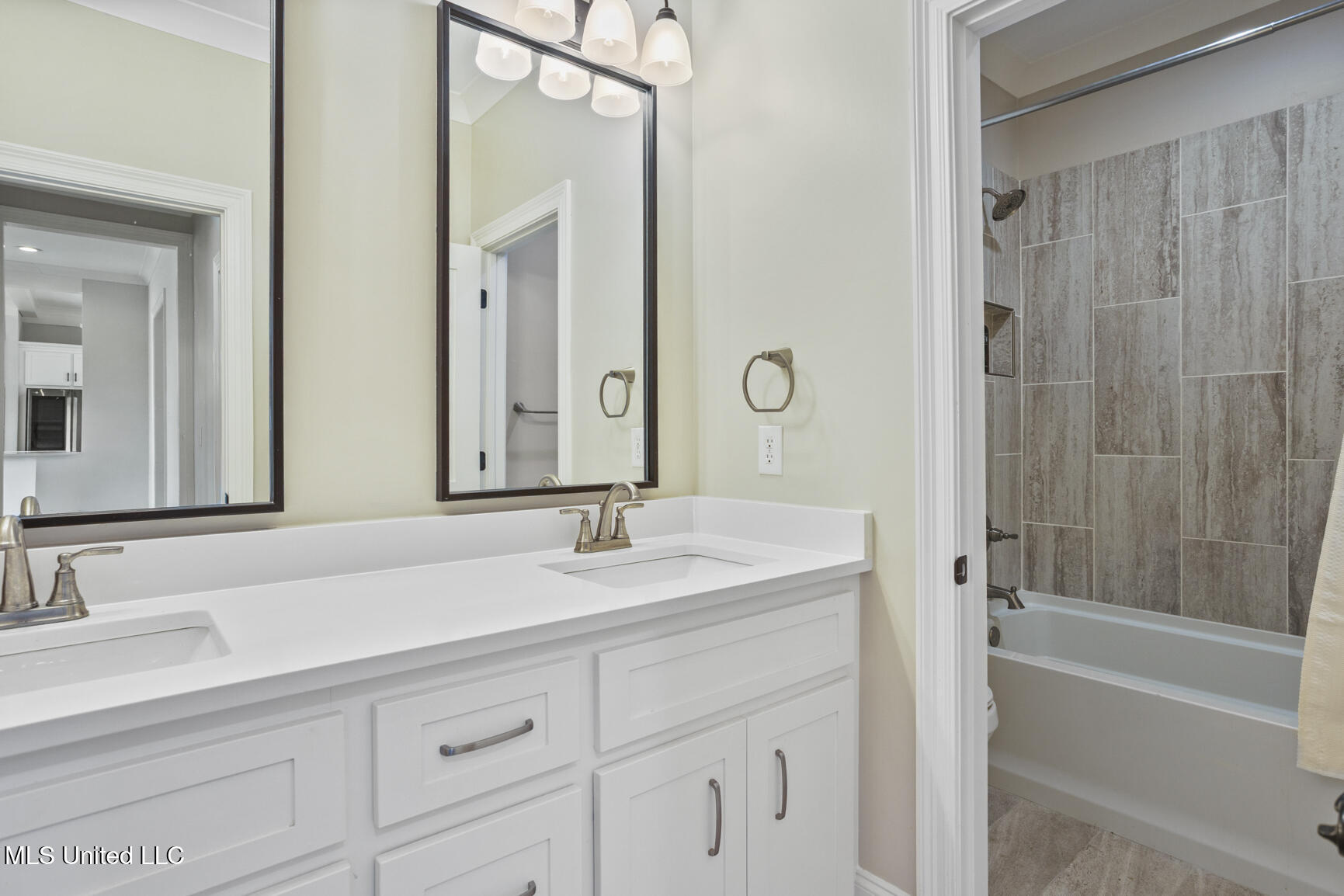 264 Arbor Trail Brandon, MS 39047 - Photo 27 of 36 264 Arbor Trail-25