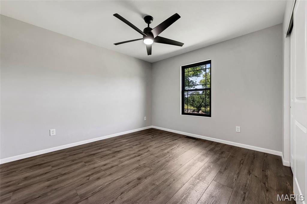 4375 Jj Road Waterloo, IL 62298 - Photo 23 of 40 Gallery Image 23