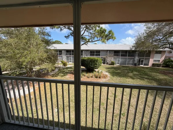 $209,000 | 18081 Southeast Country Club Drive, Unit 17170, Jupiter, FL 33469