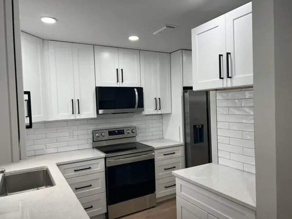 $209,000 | 18081 Southeast Country Club Drive, Unit 17170, Jupiter, FL 33469