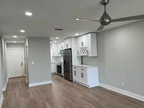 $209,000 | 18081 Southeast Country Club Drive, Unit 17170, Jupiter, FL 33469