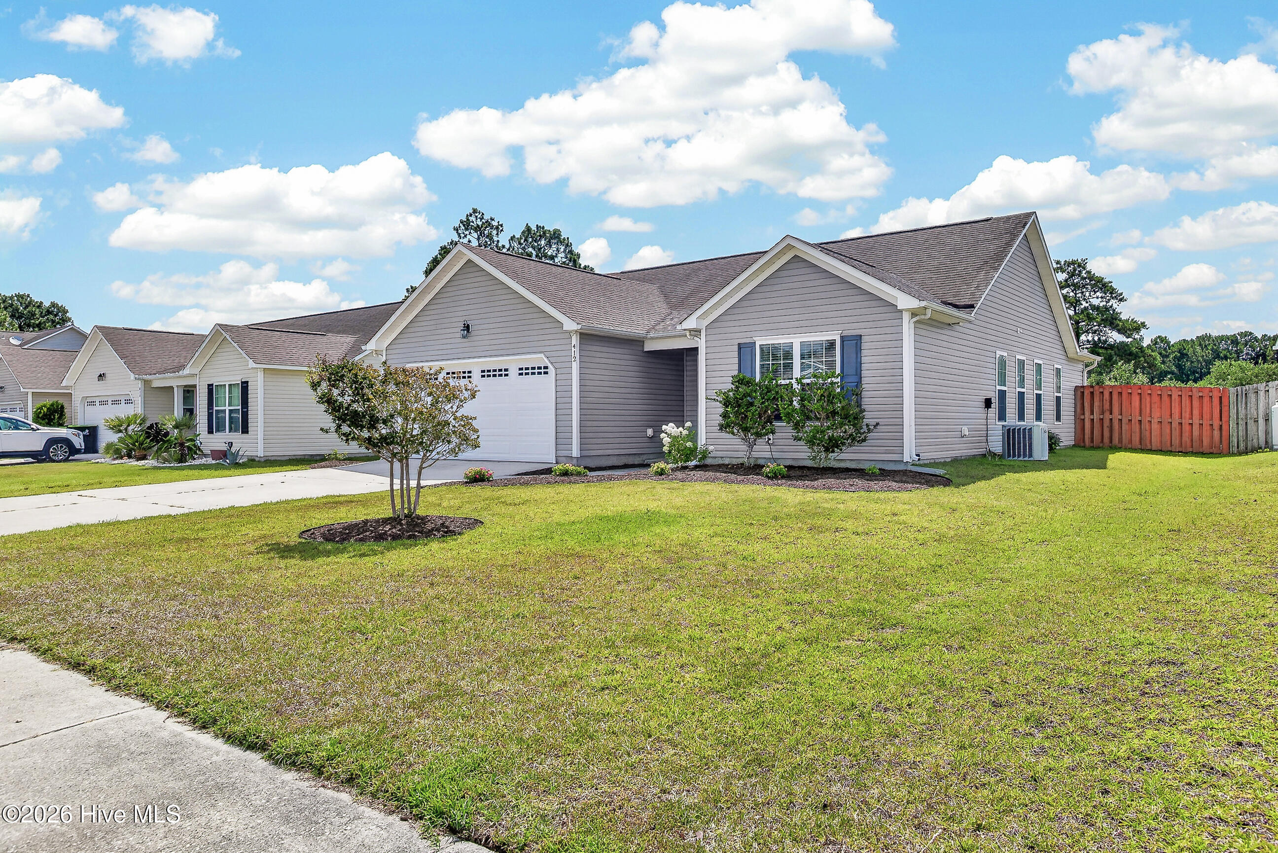 412 Amaryllis Lane Holly Ridge, NC 28445 - Photo 2 of 37