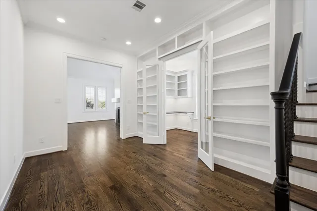 $1,295,000 | 531 Lovett Boulevard, Houston, TX 77006