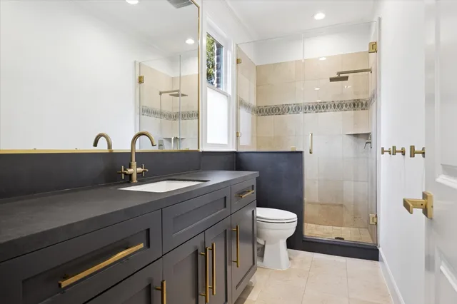 $1,295,000 | 531 Lovett Boulevard, Houston, TX 77006