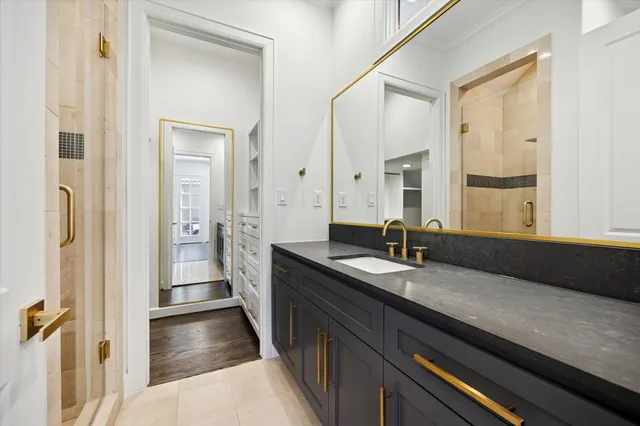 $1,295,000 | 531 Lovett Boulevard, Houston, TX 77006