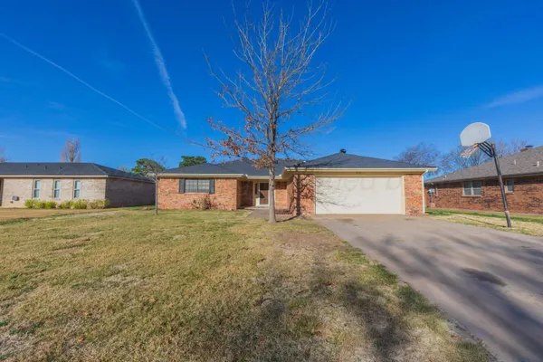 $2,400 | 5314 Briar Street, Amarillo, TX 79109