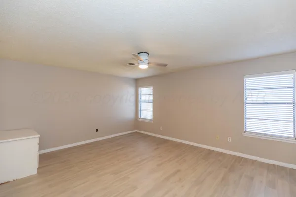 $2,400 | 5314 Briar Street, Amarillo, TX 79109