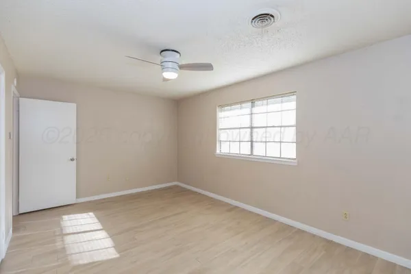 $2,400 | 5314 Briar Street, Amarillo, TX 79109