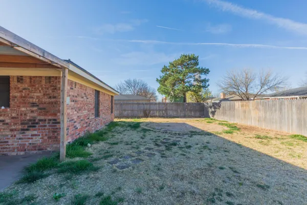 $2,400 | 5314 Briar Street, Amarillo, TX 79109