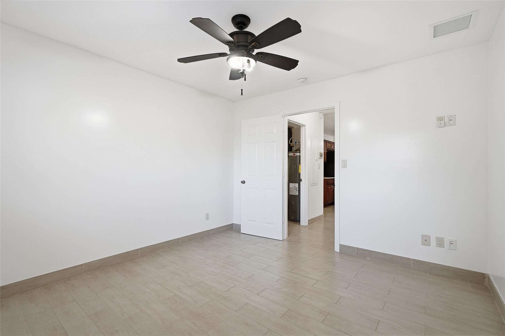 5015 Southwest 18th Street West Park, FL 33021 - Photo 29 of 39 Photo 29