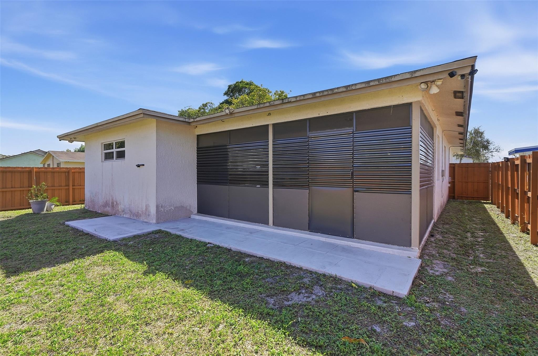 5015 Southwest 18th Street West Park, FL 33021 - Photo 39 of 39 Photo 39