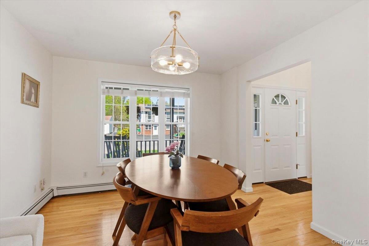 18 Barrett Place Beacon, NY 12508 - Photo 6 of 46