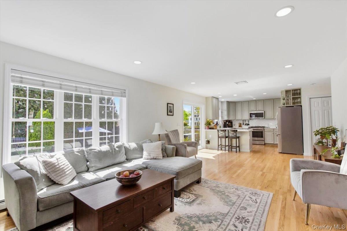 18 Barrett Place Beacon, NY 12508 - Photo 10 of 46