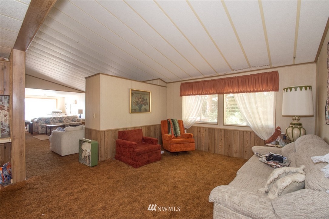 6511 Northeast North Shore Road Belfair, WA 98528 - Photo 5 of 13 Gallery Image 5