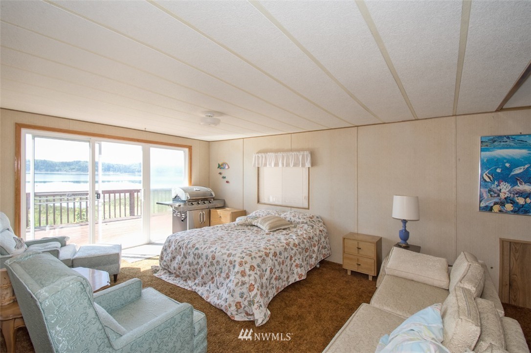 6511 Northeast North Shore Road Belfair, WA 98528 - Photo 8 of 13 Gallery Image 8
