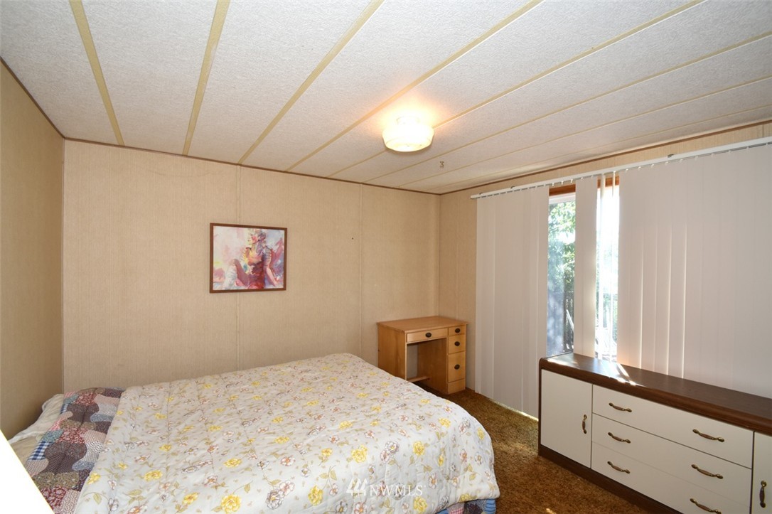 6511 Northeast North Shore Road Belfair, WA 98528 - Photo 9 of 13 Gallery Image 9