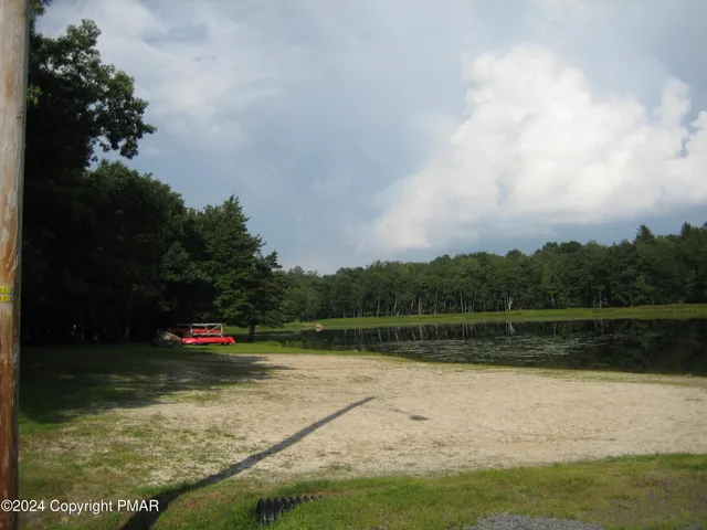 a view of outdoor space