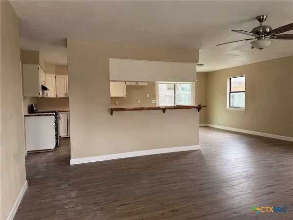 $1,650 | 1616 Lonesome, Canyon Lake, TX 78133