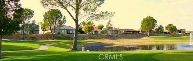 a picture of a bench in a white house