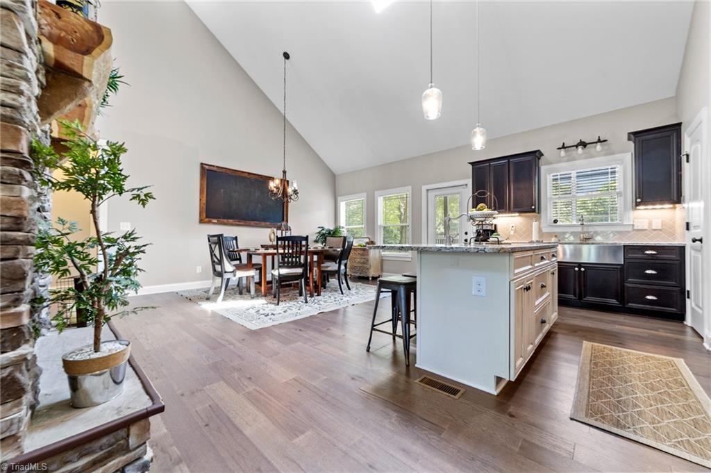 7740 Robinson Road Summerfield, NC 27358 - Photo 6 of 48 Open kitchen and dining