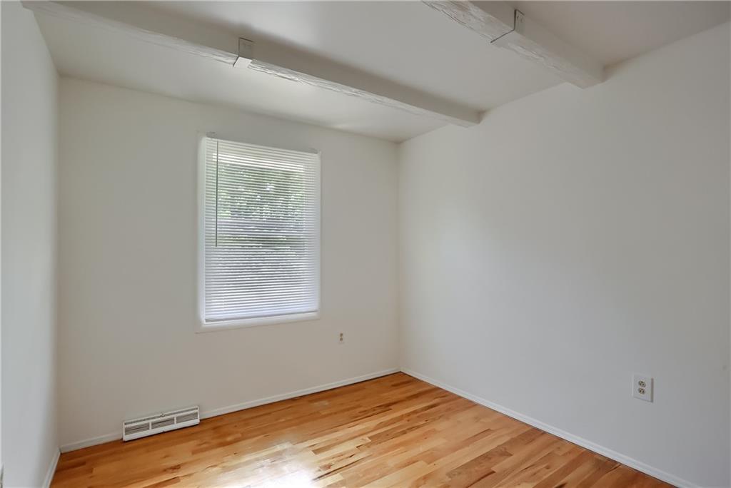 912 Harper Road Crescent, PA 15046 - Photo 17 of 25 Gallery Image 17