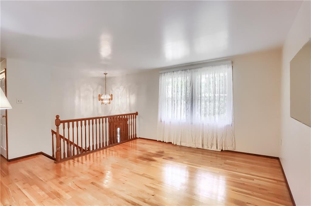 912 Harper Road Crescent, PA 15046 - Photo 9 of 25 Gallery Image 9