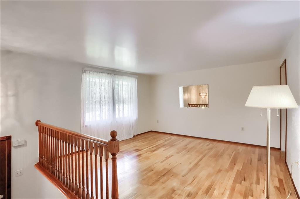 912 Harper Road Crescent, PA 15046 - Photo 10 of 25 Gallery Image 10