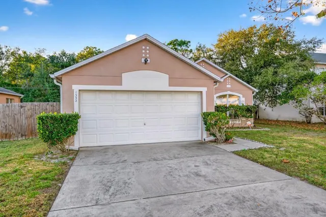 $359,900 | 1332 Honey Road, Apopka, FL 32712