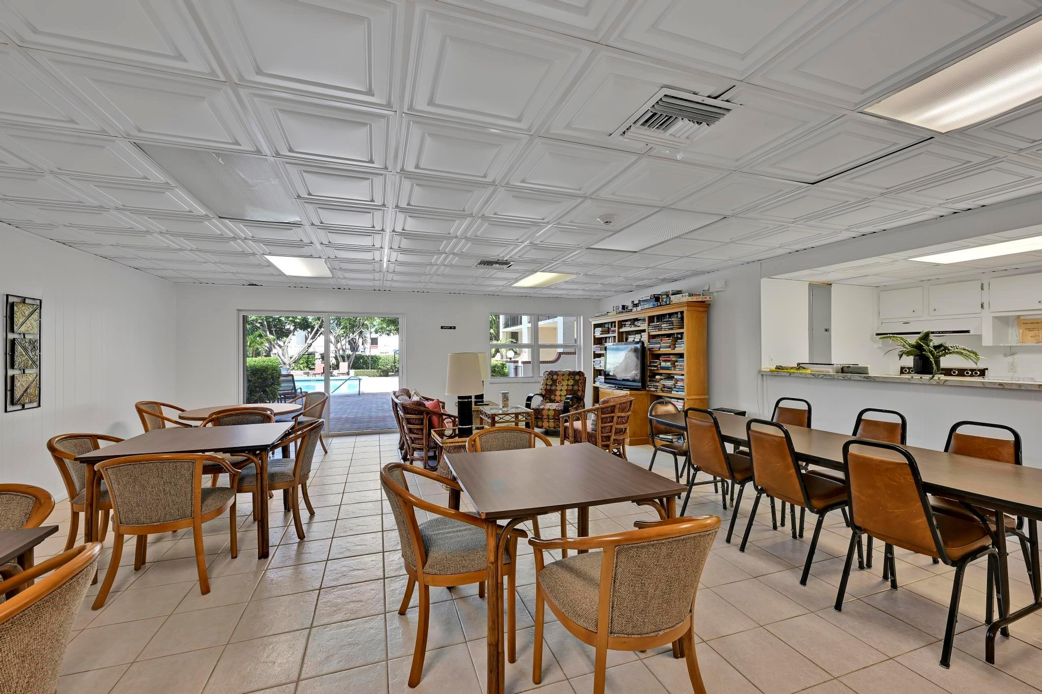 400 North Riverside Drive, Unit 404 Pompano Beach, FL 33062 - Photo 25 of 29 a view of a dining room with furniture