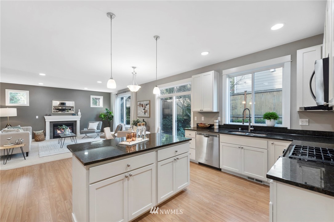 2007 Atlas Road Bothell, WA 98021 - Photo 13 of 32