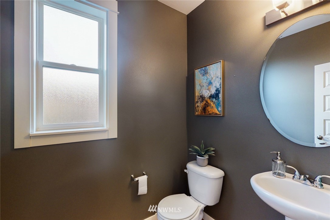 2007 Atlas Road Bothell, WA 98021 - Photo 15 of 32