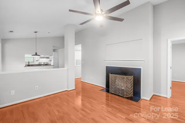 $1,995 | 611 Olmsted Park Place, Charlotte, NC 28203