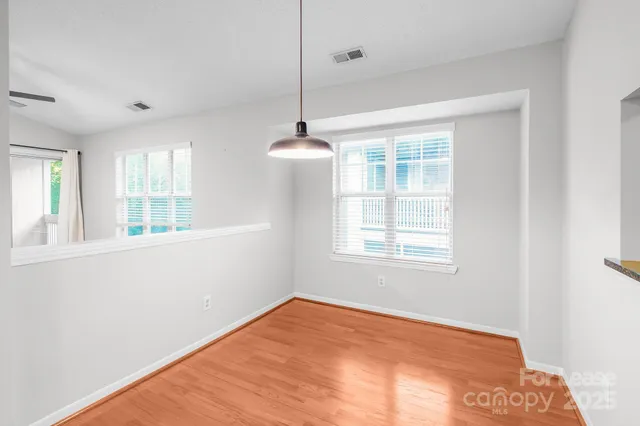 $1,995 | 611 Olmsted Park Place, Charlotte, NC 28203