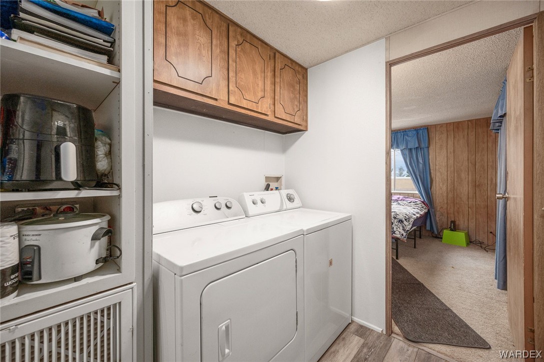 4053 Cowlic Road Golden Valley, AZ 86413 - Photo 16 of 25 a utility room with dryer and washer