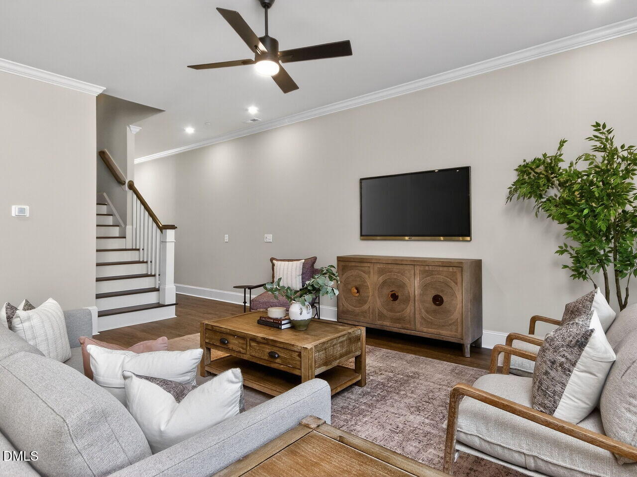 1013 Coldspring Circle Durham, NC 27705 - Photo 7 of 38 009-1280x960-photo