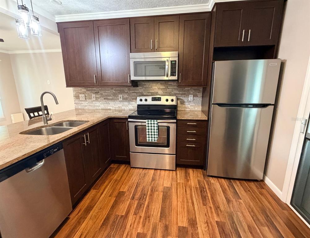 5529 Magnolia Way New Port Richey, FL 34652 - Photo 7 of 17