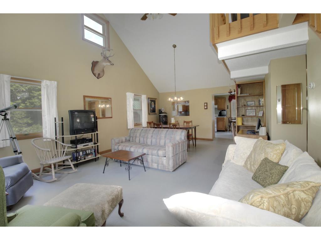 669 East Hill Road Brookfield, VT 05036 - Photo 13 of 20