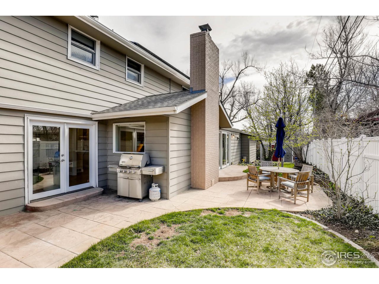 2610 Regis Drive Boulder, CO 80305 - Photo 22 of 29 a view of a house with backyard and sitting area