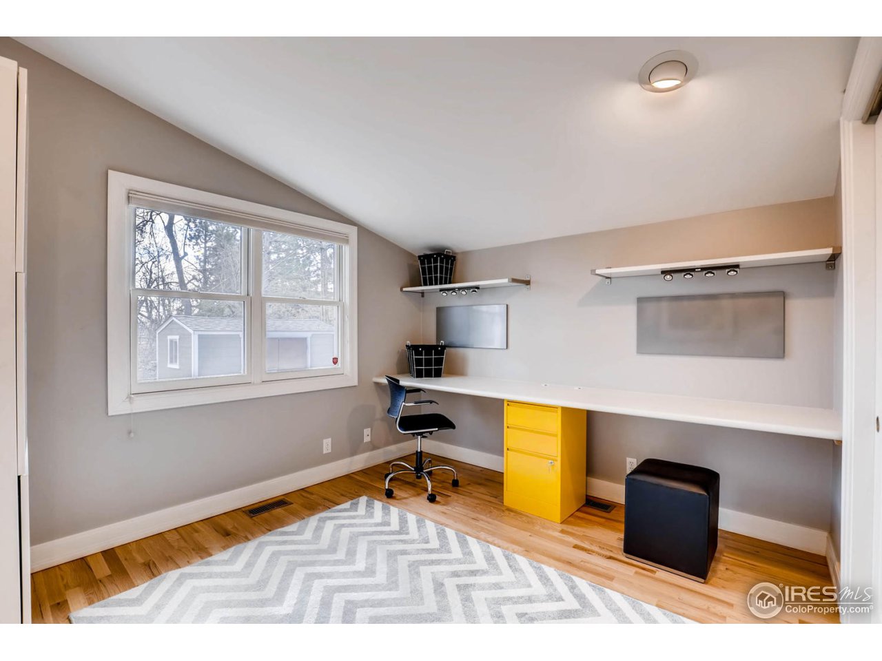 2610 Regis Drive Boulder, CO 80305 - Photo 9 of 29