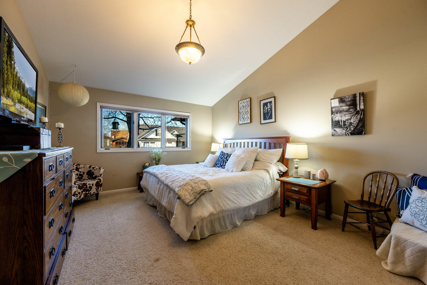 10 River Rock Road Sheridan, WY 82801 - Photo 15 of 40 primary bedroom