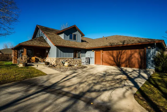 $699,000 | 10 River Rock Road, Sheridan, WY 82801