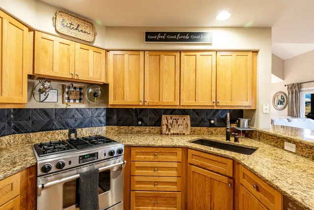 $699,000 | 10 River Rock Road, Sheridan, WY 82801